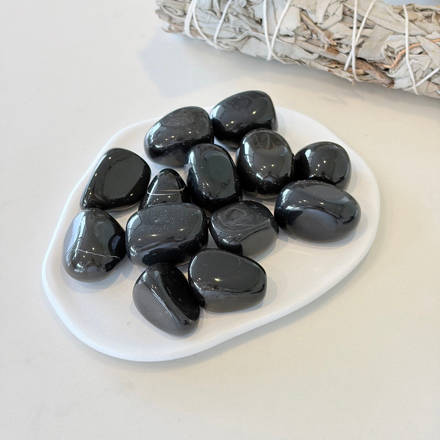 Black Onyx Tumbled Stone