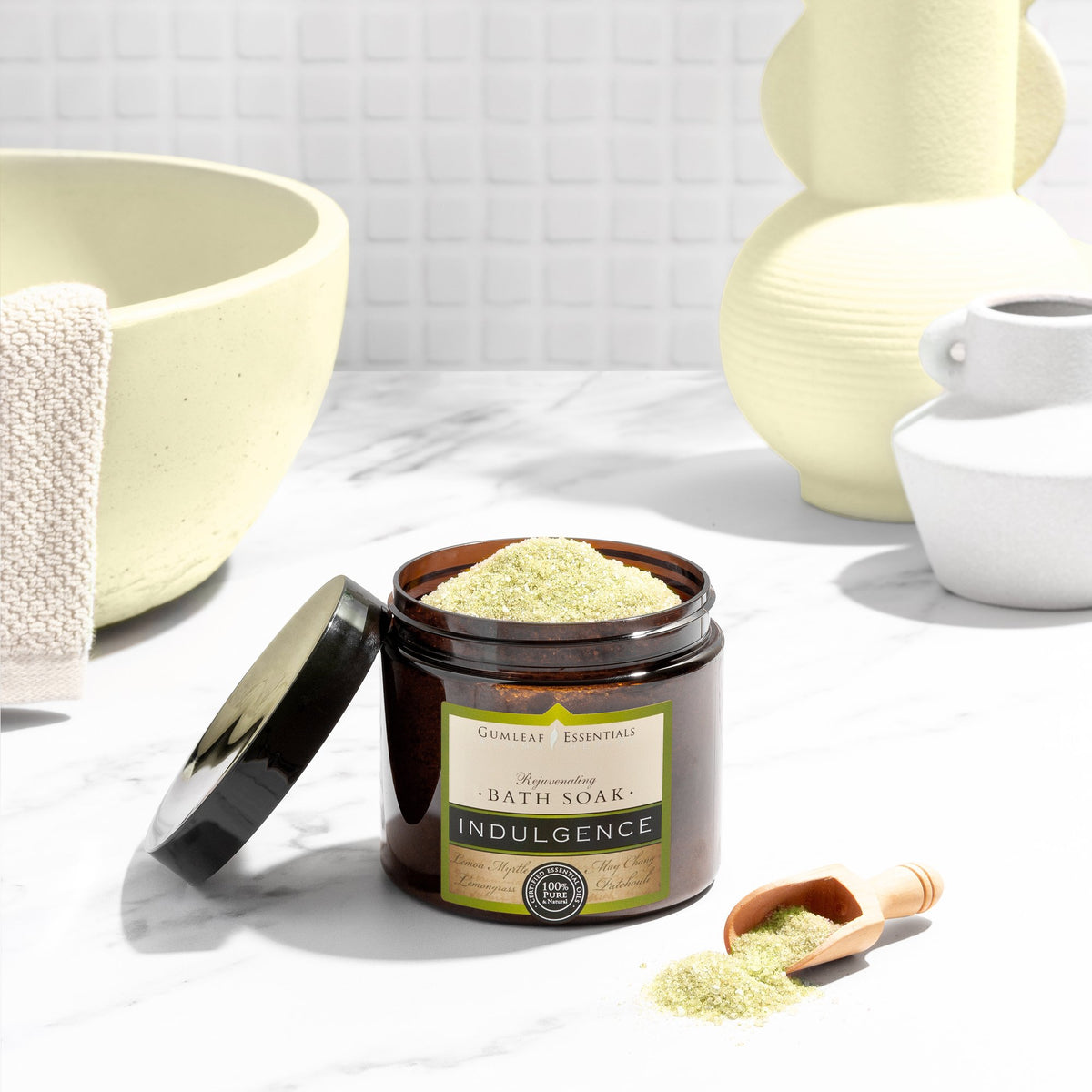 Buckley & Phillips Indulgence Bath Soak 400g